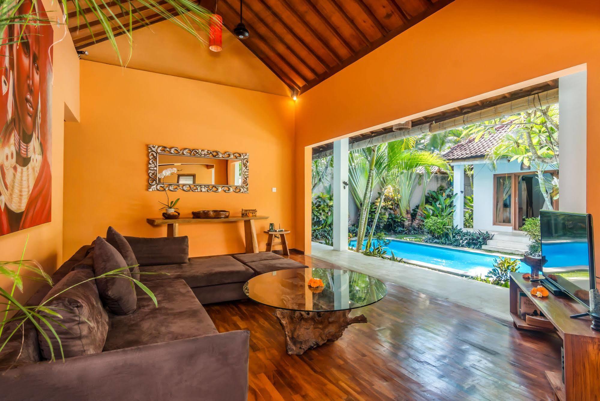 Villa Bisi เซมินยัค ภายนอก รูปภาพ