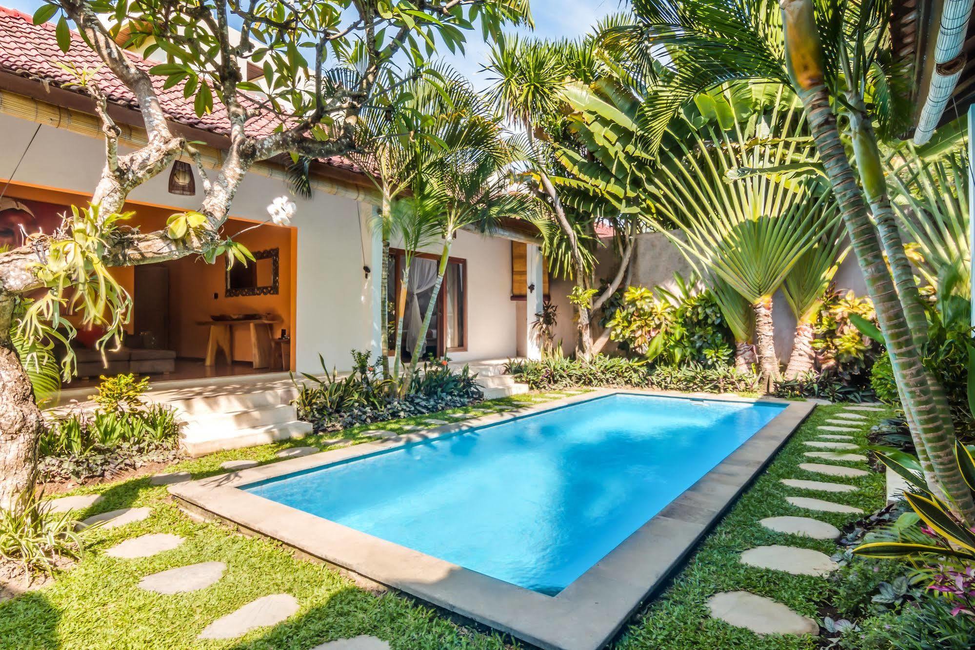Villa Bisi เซมินยัค ภายนอก รูปภาพ